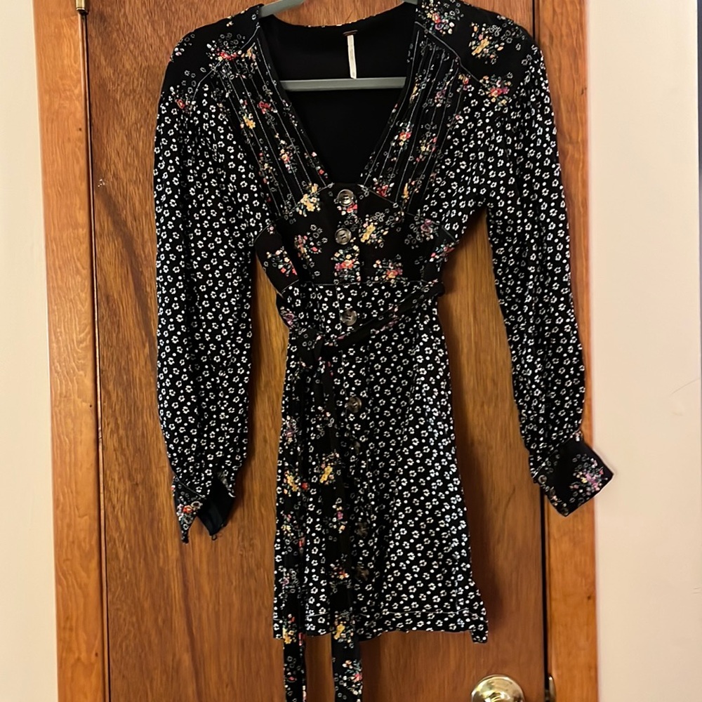 Free People belted top